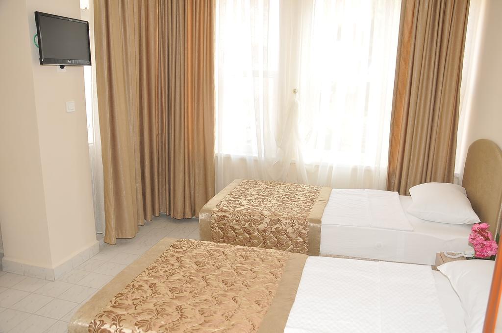 Exenia Hotel 3*