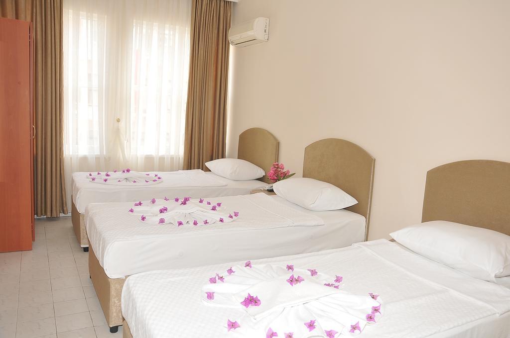Exenia Hotel